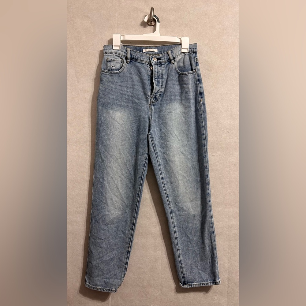Pacsun Eco Light Blue Distressed Mom Jeans Sz 28 hight rise straight mom jeans